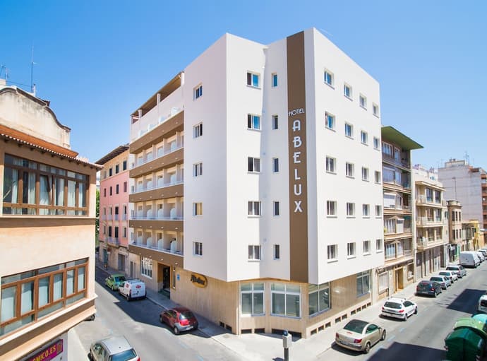 Hotel Abelux, Primary image