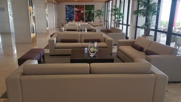 Hotel Escuela Santa Cruz, Lobby sitting area