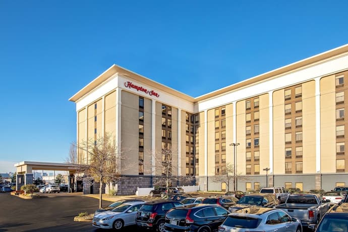 Hampton Inn Boston - Logan Airport, Primary image