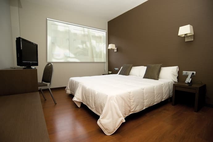 Hotel Cisneros, Room