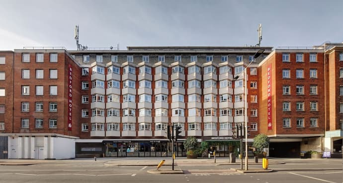 Bedford Hotel, Primary image