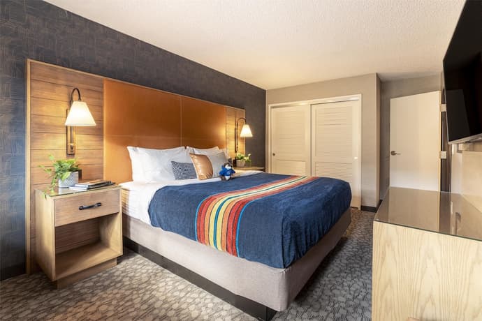 Riverhouse Lodge, Primary image