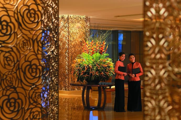 Shangri-La Qingdao, Interior entrance