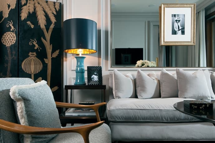 Portrait Firenze - Lungarno Collection, Primary image