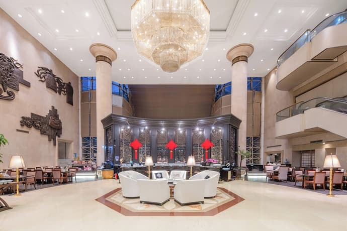 Shanghai QILU Hotel, Lobby