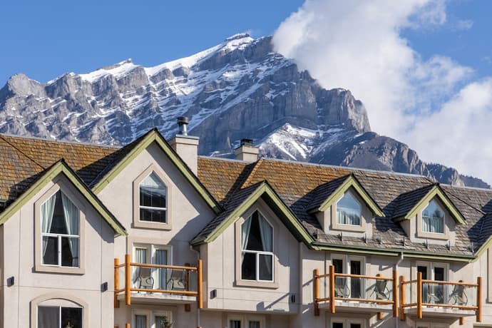 Rundlestone Lodge, Primary image