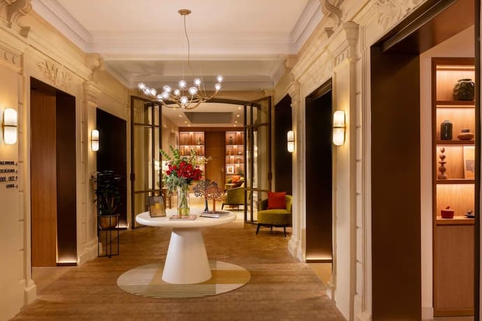 Hotel Le Cardinal, Primary image