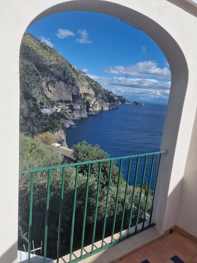 Hotel La Perla, Primary image