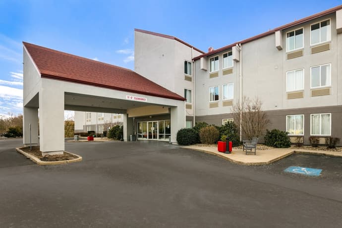 Red Roof Inn PLUS+ Boston - Logan, Primary image
