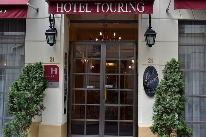 Hotel Touring, Primary image