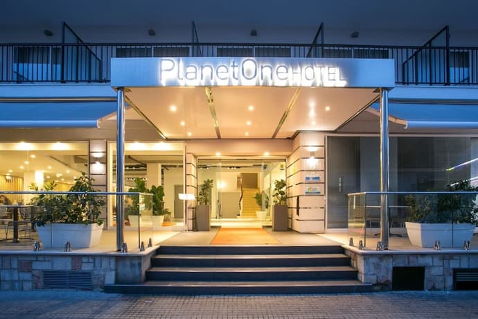 Planet Hotels One Adults Only +16, Primary image