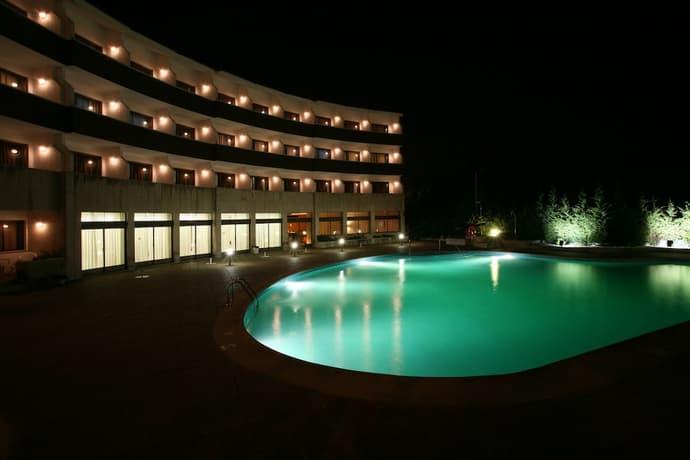 Hotel Meia Lua, Primary image
