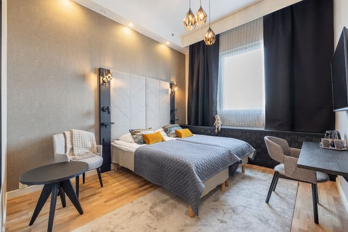 Santa's Hotel Santa Claus, Primary image