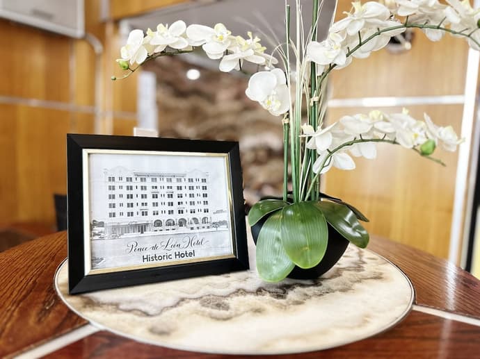 Ponce De Leon Hotel, Primary image