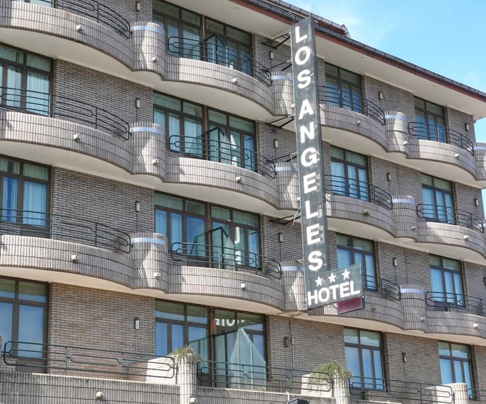 Hotel Los Ángeles, Primary image