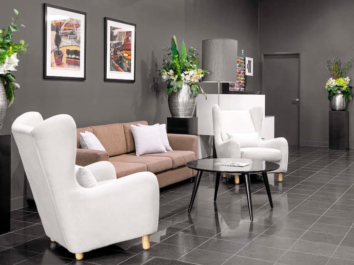 Mantra 100 Exhibition Melbourne, Primary image