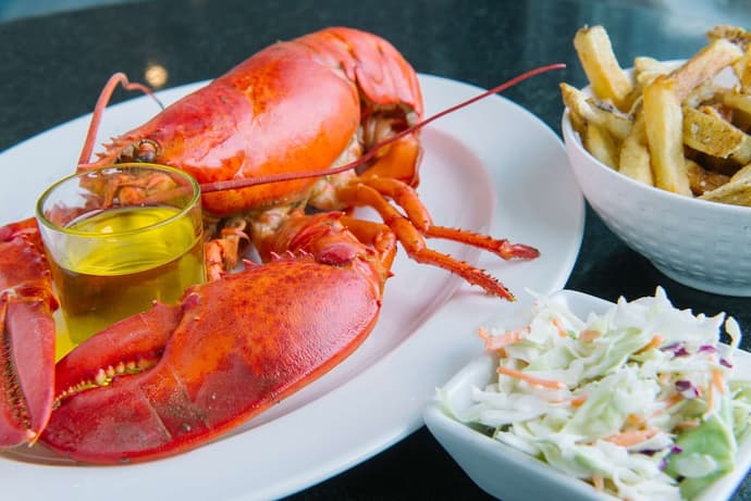 Breakwater Inn, Primary image