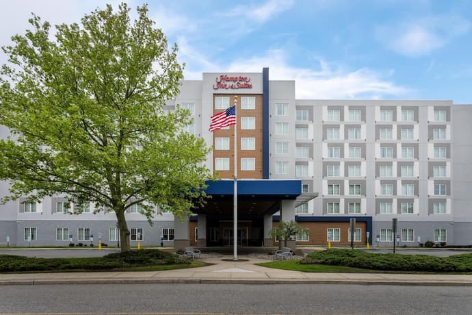 Hampton Inn & Suites Newark Airport Elizabeth, Primary image