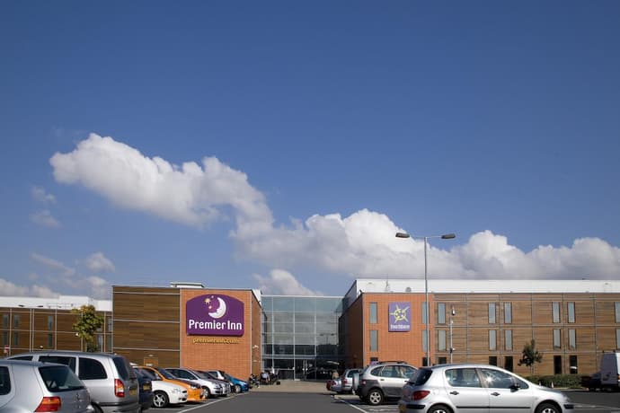 Premier Inn London Heathrow Airport T2 & T3 - Bath Road, Primary image