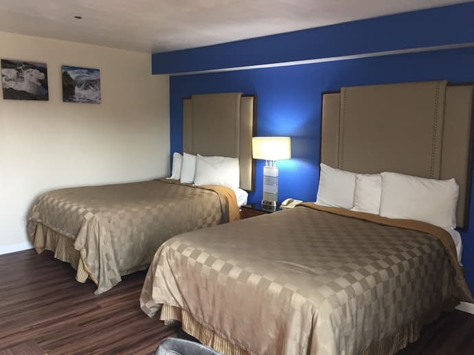 California Inn and Suites Bakersfield, Primary image