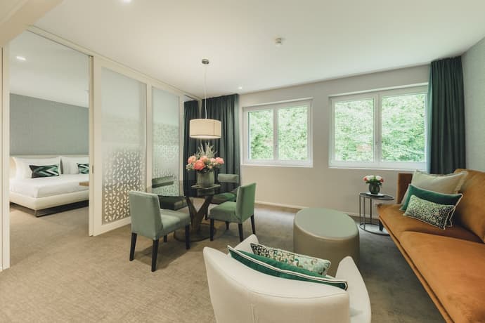 Residence Hotel, Primary image