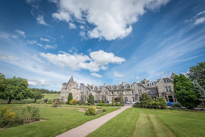 Nethybridge Hotel, Primary image