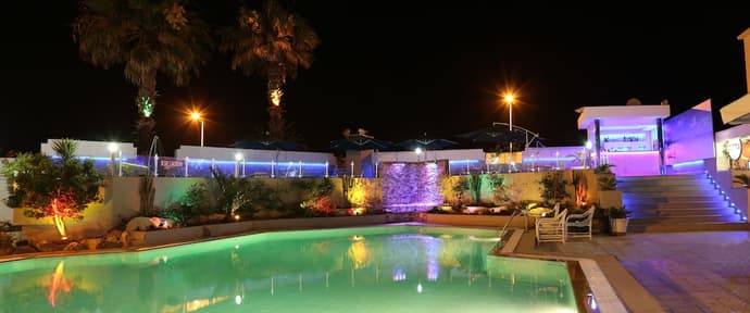 Hotel Byzance, Primary image