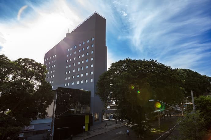 San Diego Express Barro Preto, Primary image