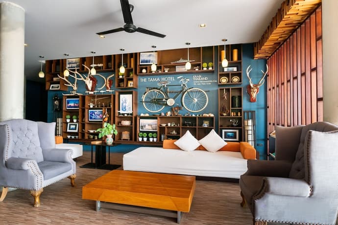 The Tama Hotel, Lobby sitting area