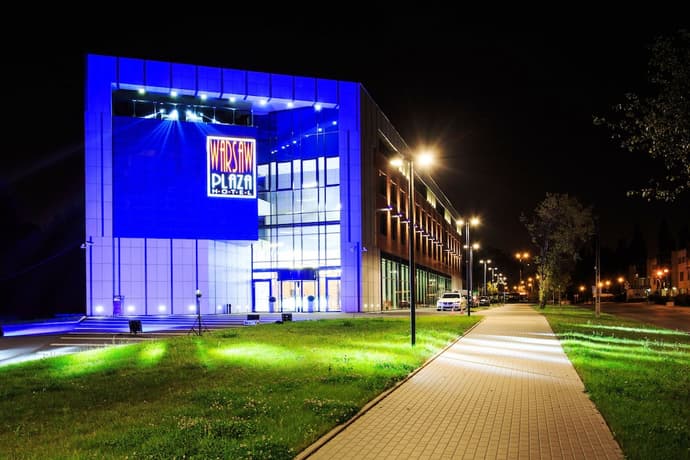 Warsaw Plaza Hotel, Primary image