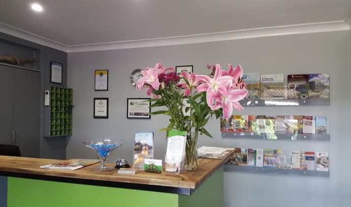 Beagle Hotel, Reception