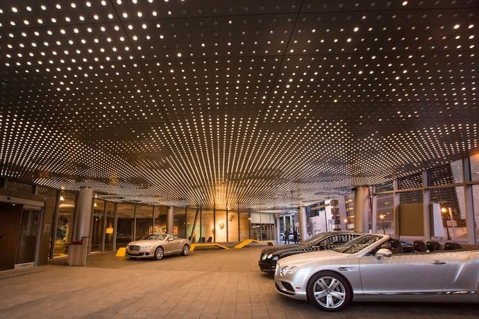 The Art Hotel Denver, Curio Collection by Hilton, Interior entrance