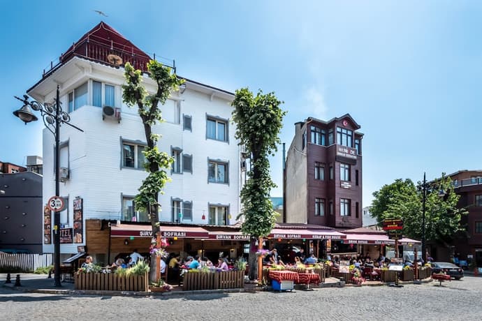 Hotel Rose Bouquets, Primary image