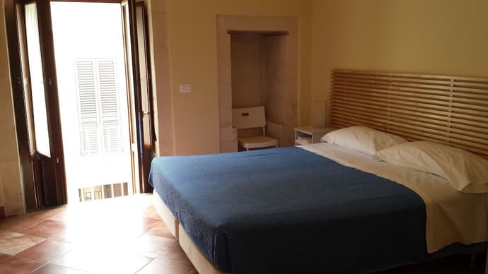 Iblea Paradise, Primary image