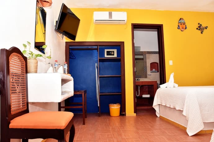 Hotel Mary Carmen, Primary image