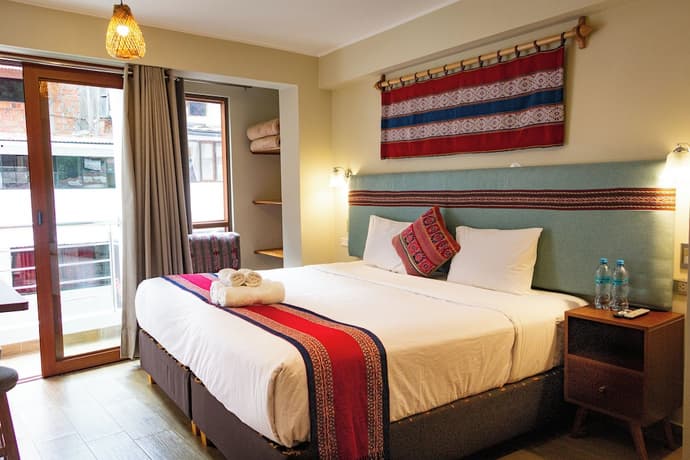 Rockrivers Machu Picchu, Primary image