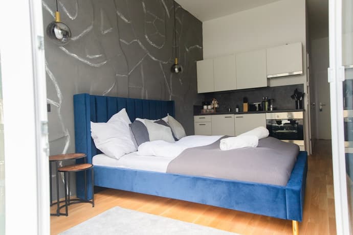 Danube Apartments, Primary image