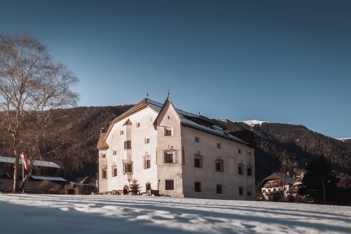 Ansitz Heufler by Norbert Niederkofler, Primary image