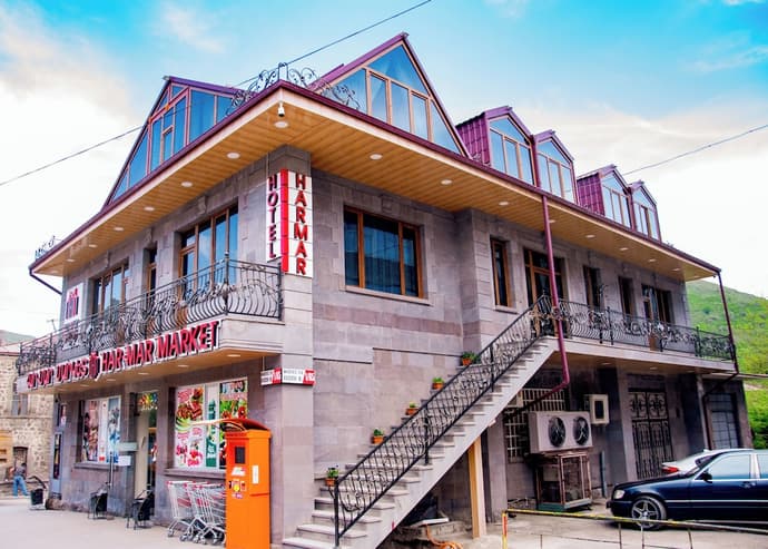 Har-Mar Hotel, Primary image