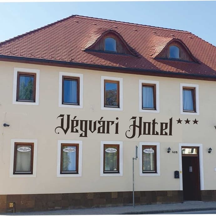 Végvári Hotel Eger, Primary image