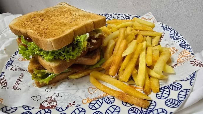 Desa Phuket, Primary image