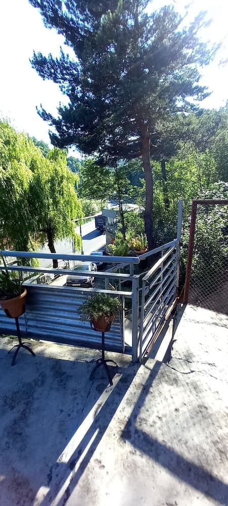 Hause of AshotArmeni, Primary image