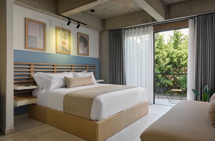 30 Living Suites, Primary image