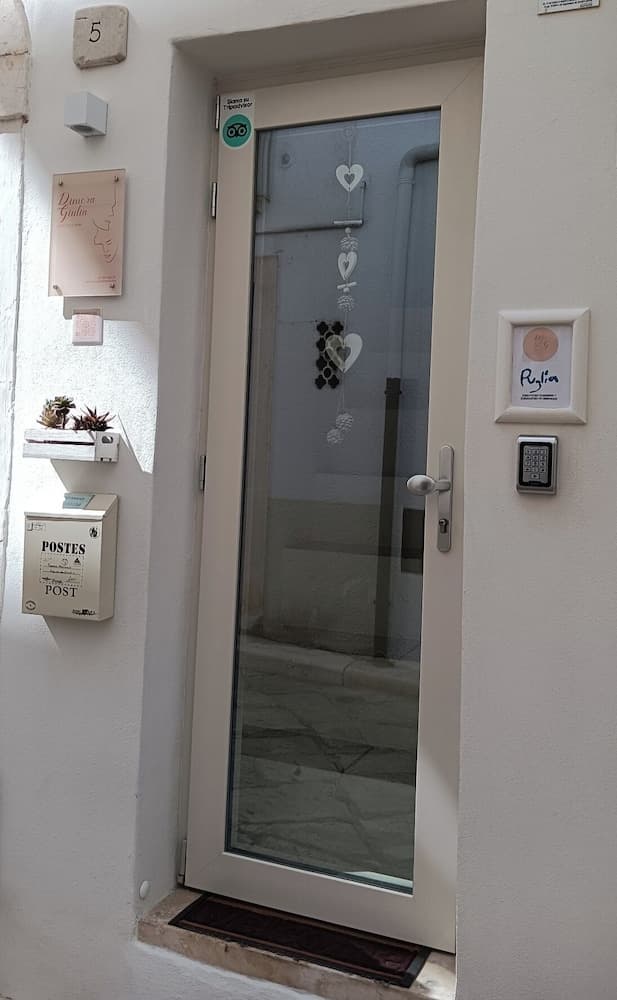 Dimora Giulia, Primary image