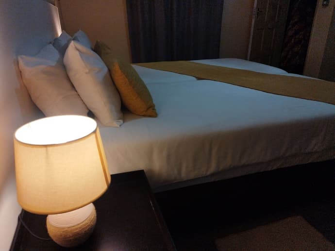 Destiny Blo Inn, Room