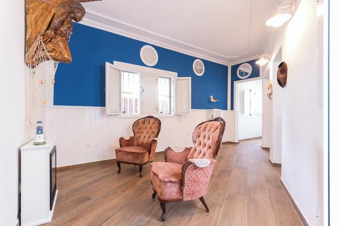 La Bussola, Primary image