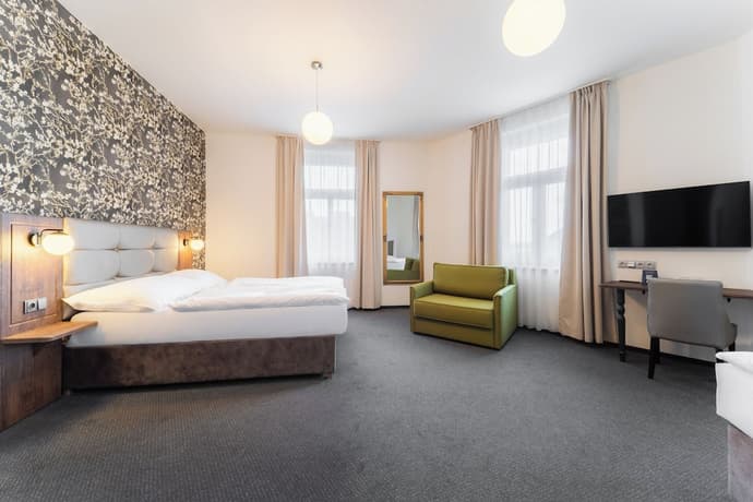 EA Hotel Victoria, Primary image