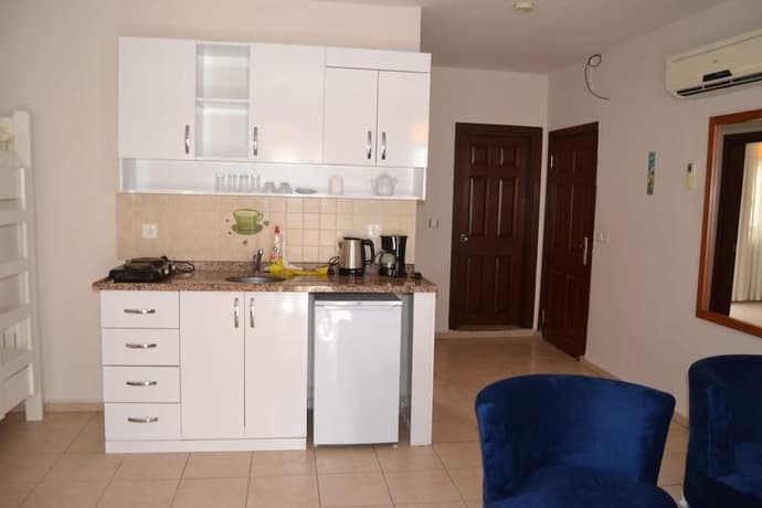 SAFARİ SUİT APART HOTEL, Private kitchen