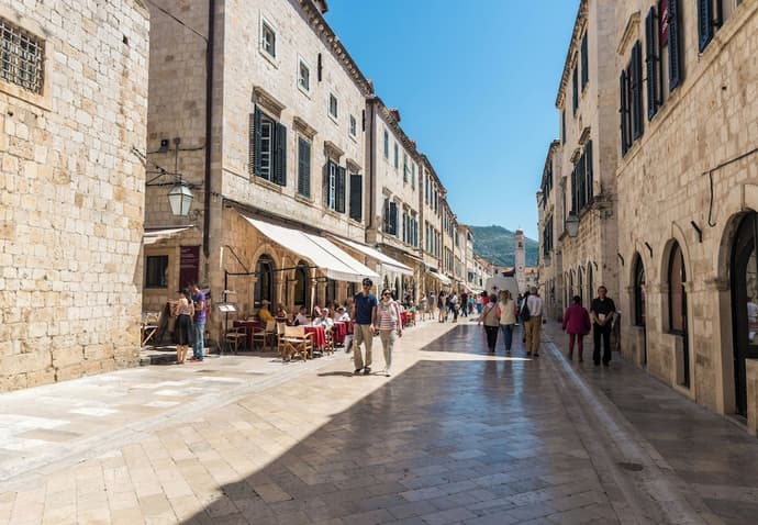 Apartment Lee Loo, Primary image