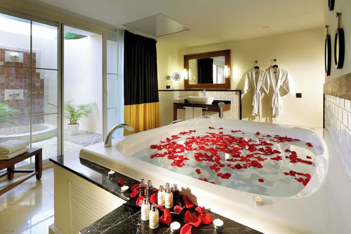 The Signature Level At Grand Palladium Lady Hamilton Resort & Spa, Primary image